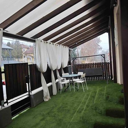 Lugas Apartman Miskolctapolca 2 Haloszoba Dezsa Es Jakuzzi Koezel A Barlangfuerdohoez المظهر الخارجي الصورة