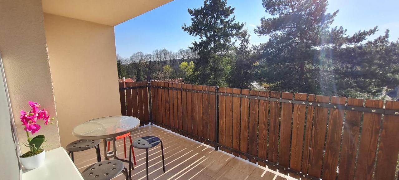 Lugas Apartman Miskolctapolca 2 Haloszoba Dezsa Es Jakuzzi Koezel A Barlangfuerdohoez المظهر الخارجي الصورة