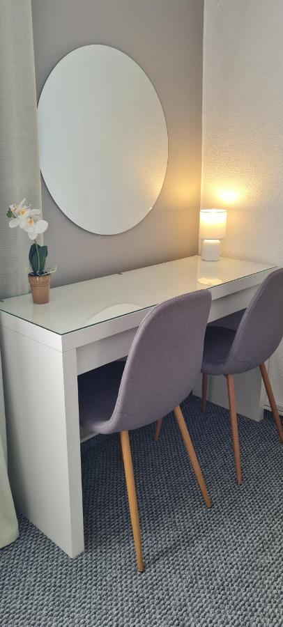 Lugas Apartman Miskolctapolca 2 Haloszoba Dezsa Es Jakuzzi Koezel A Barlangfuerdohoez المظهر الخارجي الصورة