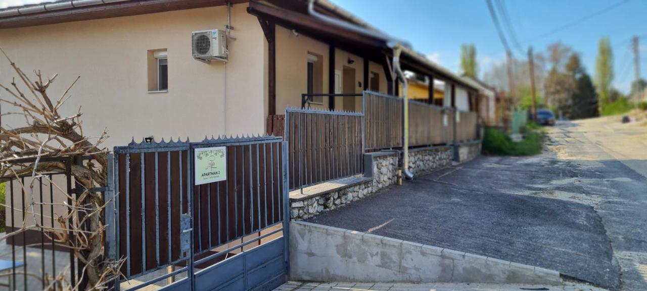Lugas Apartman Miskolctapolca 2 Haloszoba Dezsa Es Jakuzzi Koezel A Barlangfuerdohoez المظهر الخارجي الصورة