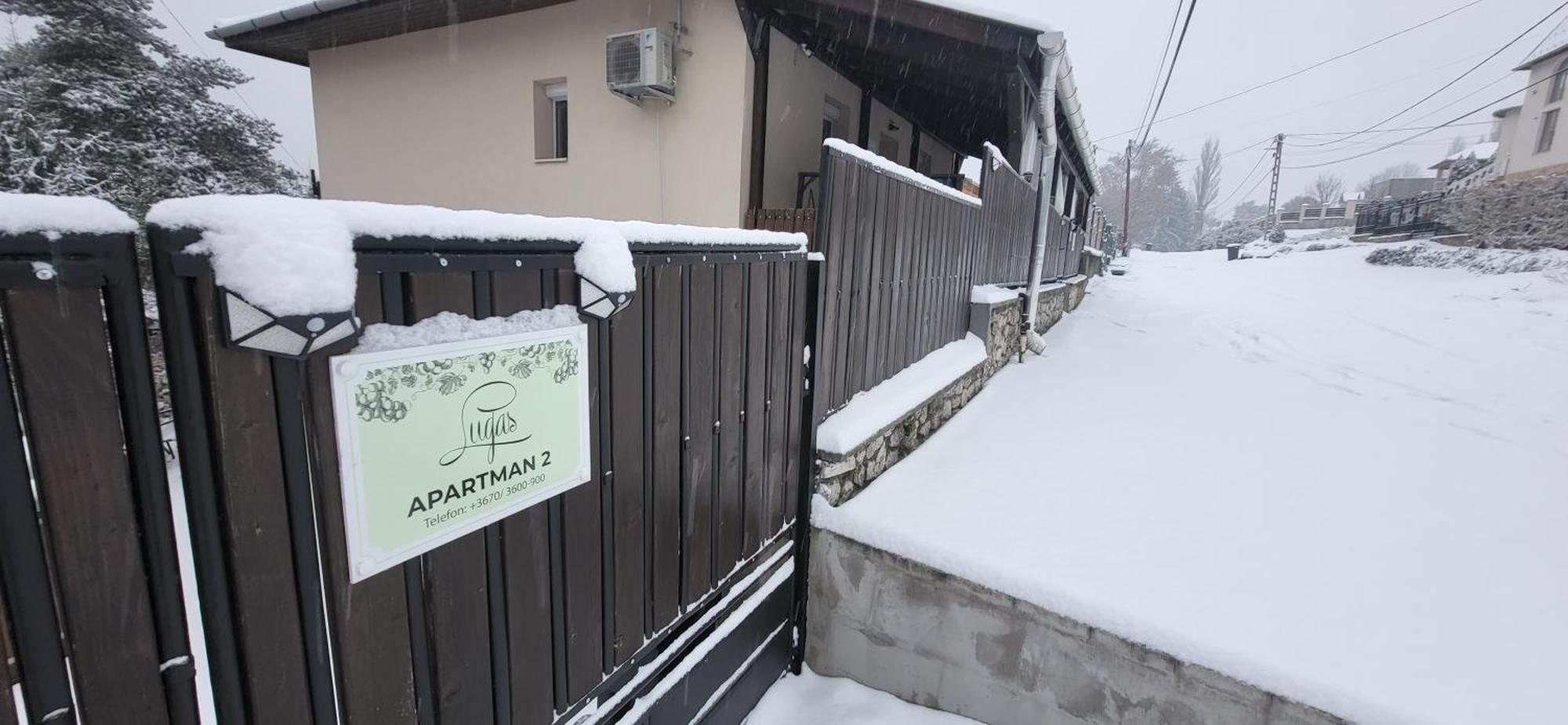 Lugas Apartman Miskolctapolca 2 Haloszoba Dezsa Es Jakuzzi Koezel A Barlangfuerdohoez المظهر الخارجي الصورة