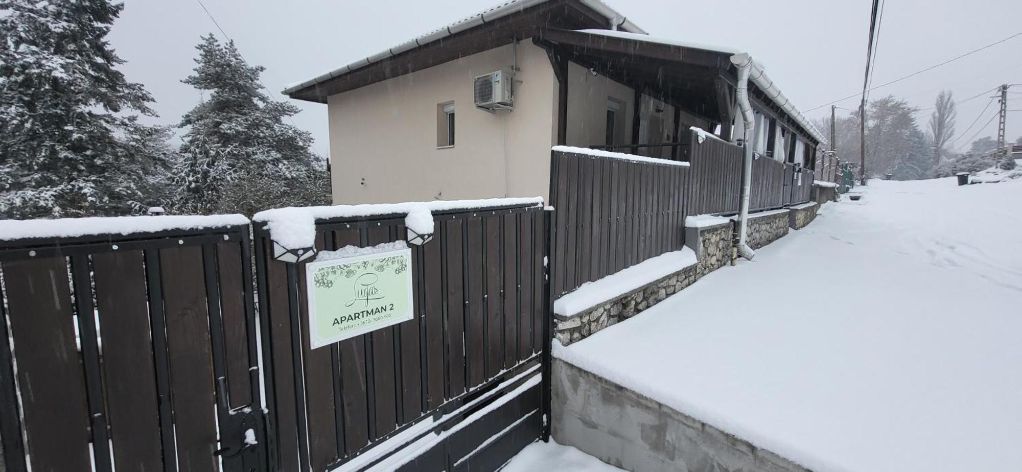 Lugas Apartman Miskolctapolca 2 Haloszoba Dezsa Es Jakuzzi Koezel A Barlangfuerdohoez المظهر الخارجي الصورة